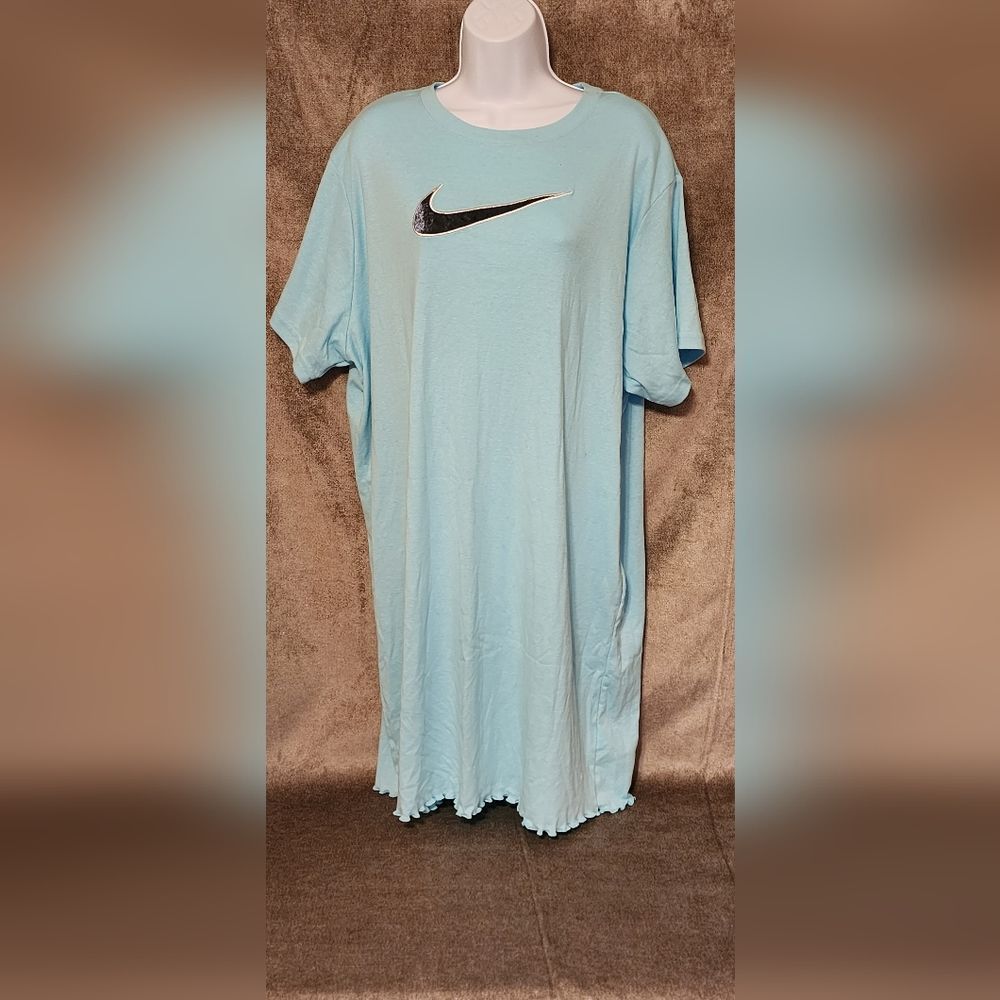 Nike Women's Plus Size Sportswear Femme Ruffle Hemline T-Shirt Dress Blue